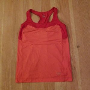 Arcteryx top